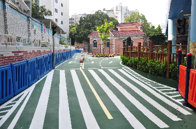 24 重新规划的交通角色游戏区.jpg